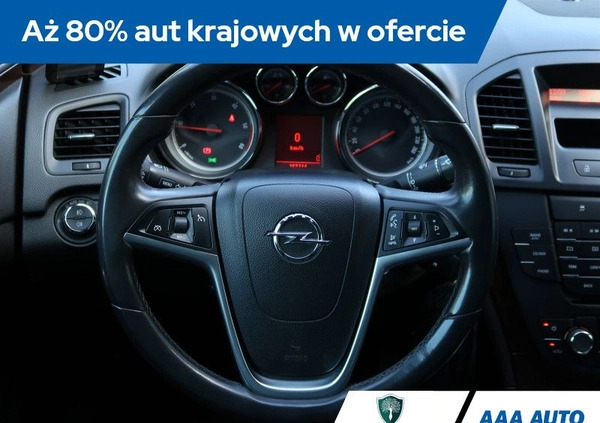 Opel Insignia cena 25000 przebieg: 163700, rok produkcji 2009 z Sompolno małe 254